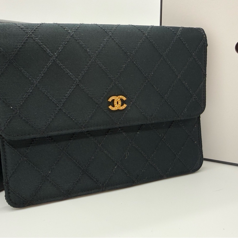 CHANEL Black Silk Quilted Clutch